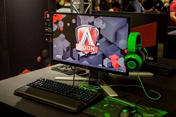 AOC gamescom2018-2 250px
