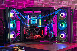 TZ Cooler Master MasterFrame700 HWForum