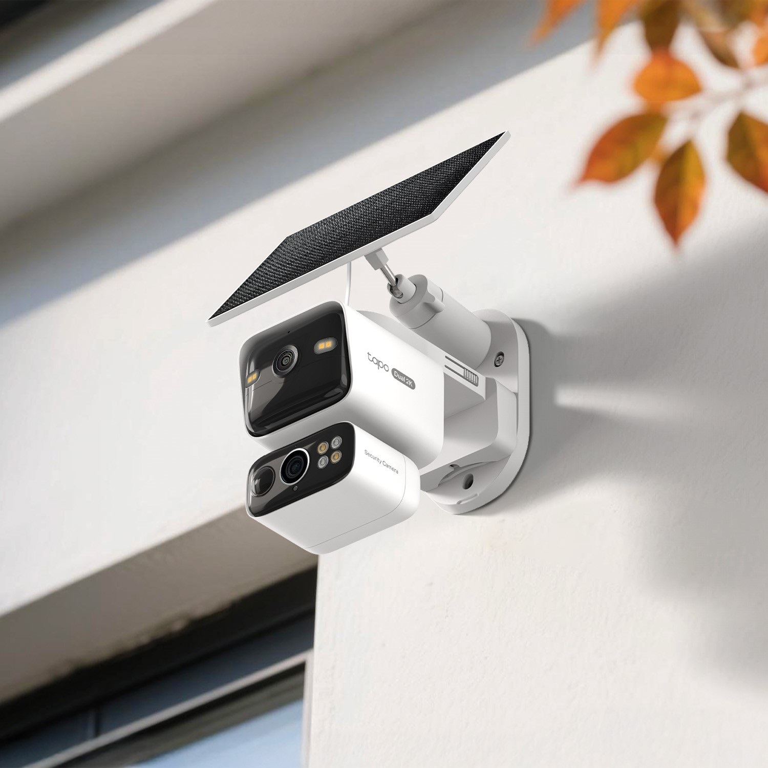 Tapo C645D KIT UN 1.0 Lifestyle Images 06